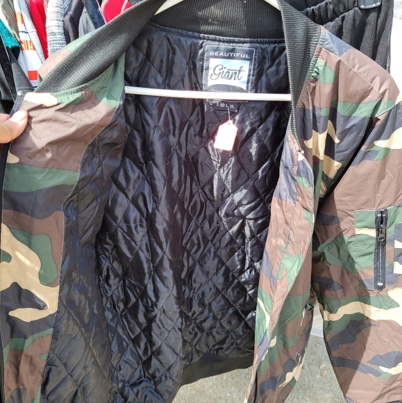 Camo bomber jacket - Picture 5 of 9